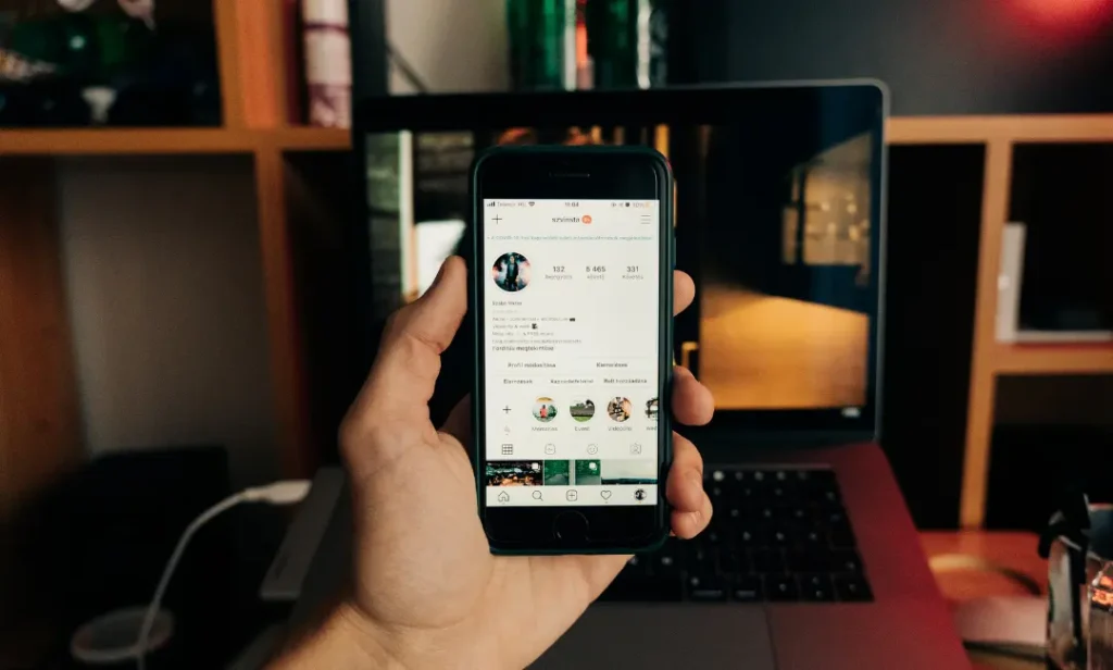tracking instagram followers
